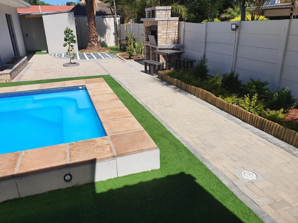 Biren Self Catering Hotel Cape Town Guest house