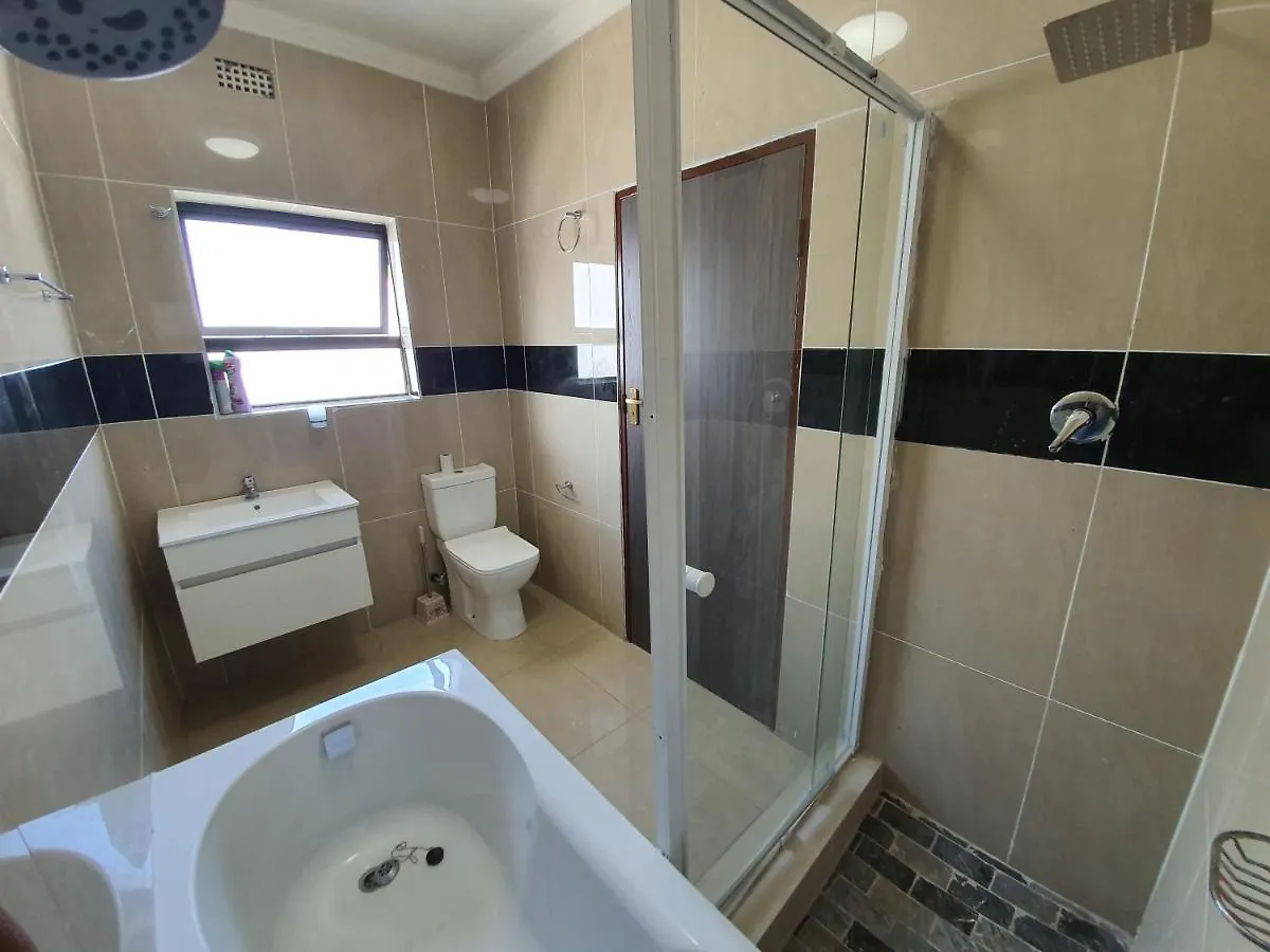 Guest house Biren Self Catering Hotel Cape Town